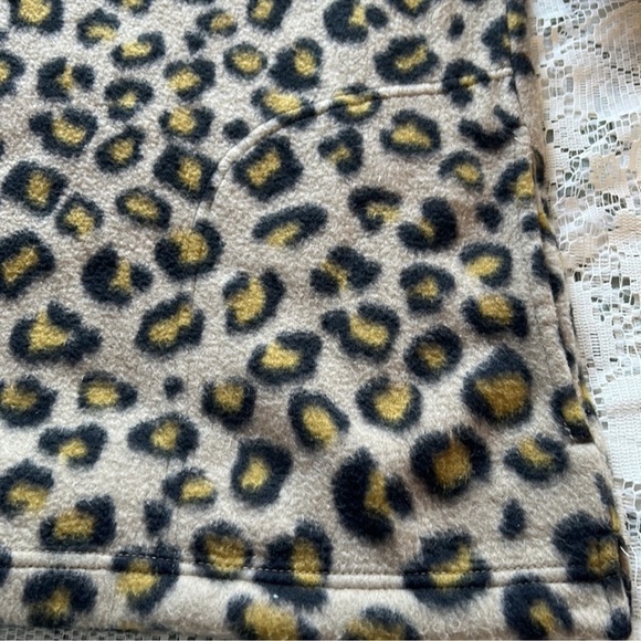 Urban Outfitters‎ | Men’s Fleece Hoodie Animal Print with Pockets Brown/Gold M - Picture 13 of 15